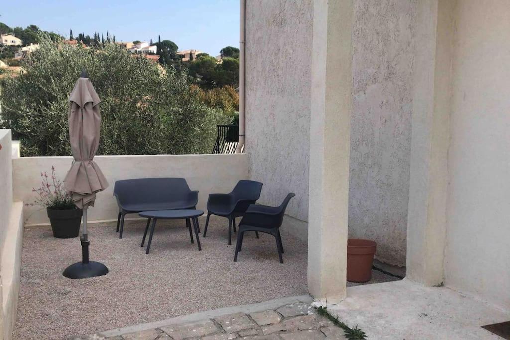 Haut De Maison Entierement Renove Avec Garage Carnoux-en-Provence Luaran gambar