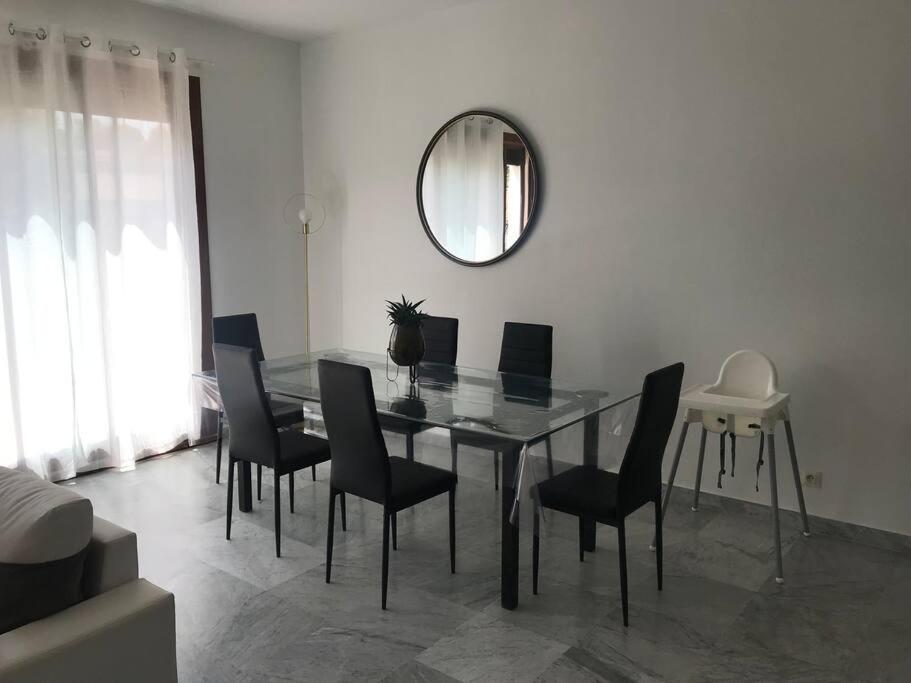 Haut De Maison Entierement Renove Avec Garage Carnoux-en-Provence Luaran gambar